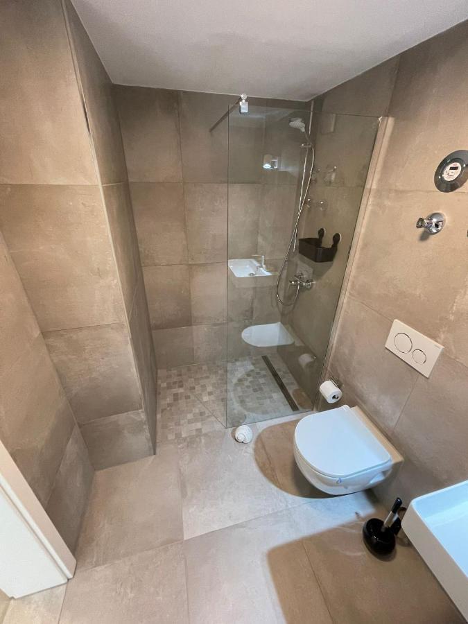 Casa Hintze Ii- 2 Zimmerwohnung 5 Minuten Zu Fuss In Die Innenstadt Und Nahe Der Berge Κέμπτεν Εξωτερικό φωτογραφία
